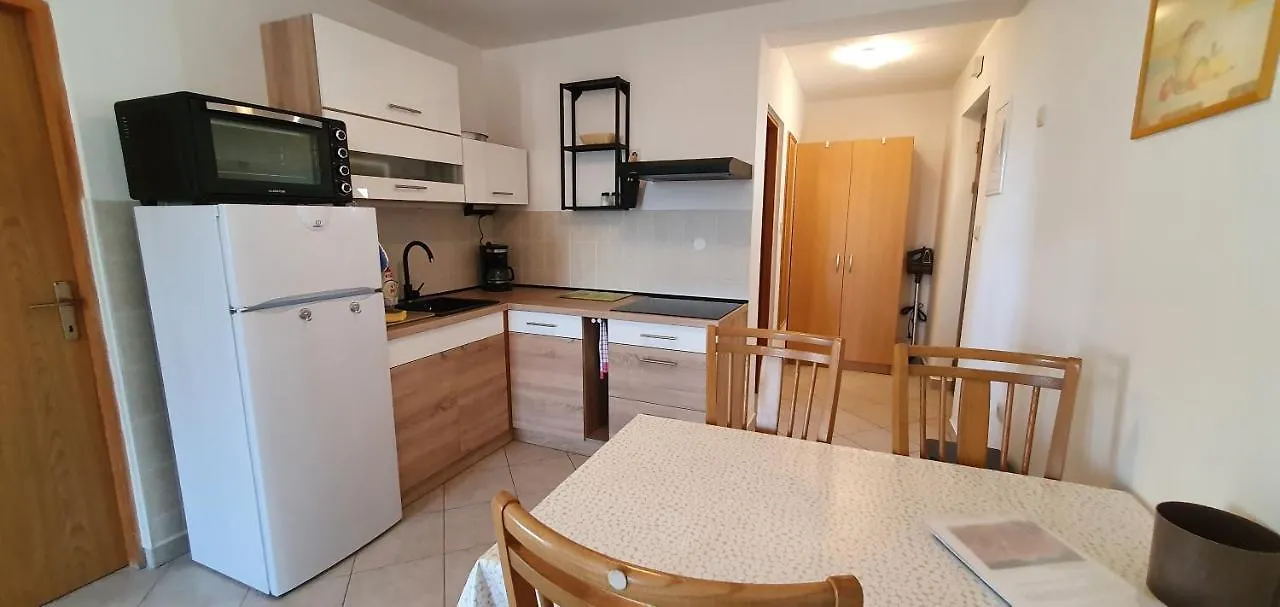 Apartments Alicia Lopar-50M Vom Strand 0*, Lopar Chorvatsko