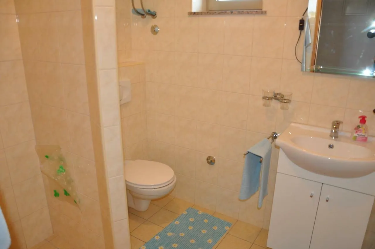 Apartments Alicia Lopar-50M Vom Strand  Lopar
