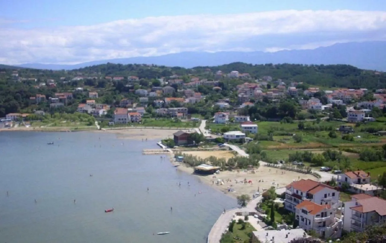 Apartments Alicia Lopar-50M Vom Strand  Lopar